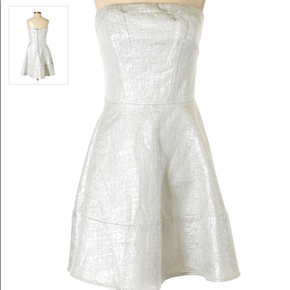 EXPRESS strapless silver cocktail fitted flare